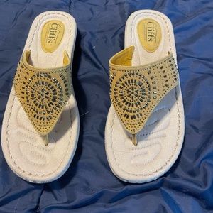 White Mountain Cliffs sandals